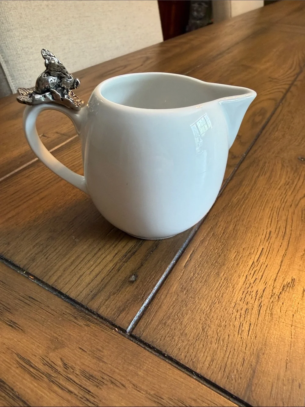 Pillivuyt France and Arte Italica Giardino White Ceramic Creamer Pewter Bee